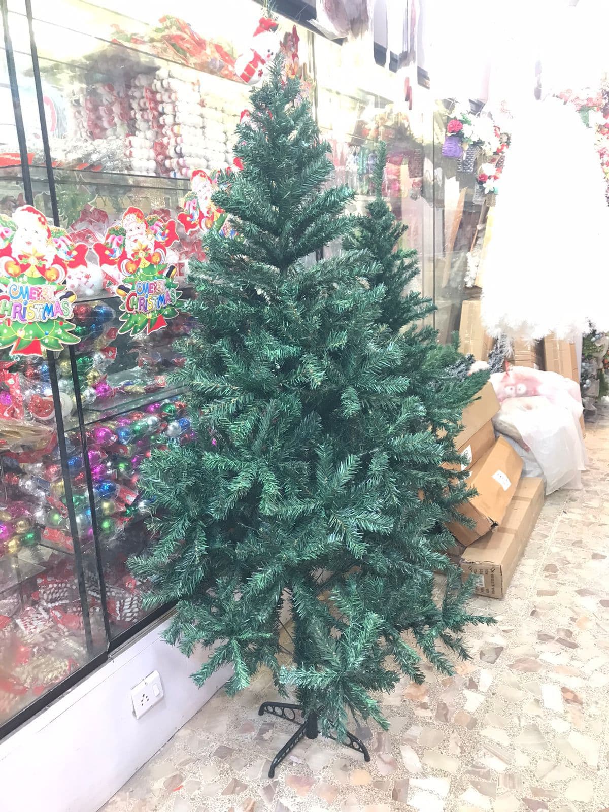 4 ft green artificial Christmas tree