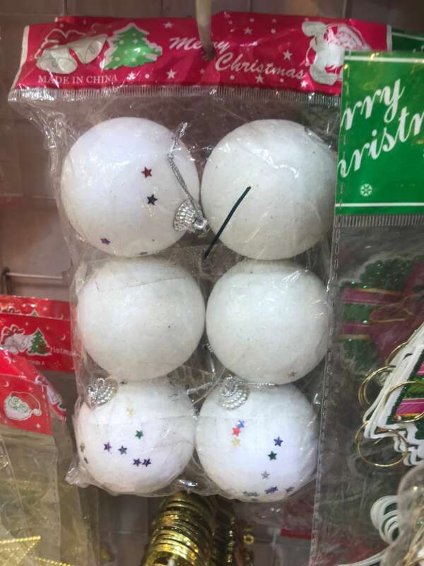 6 white balls