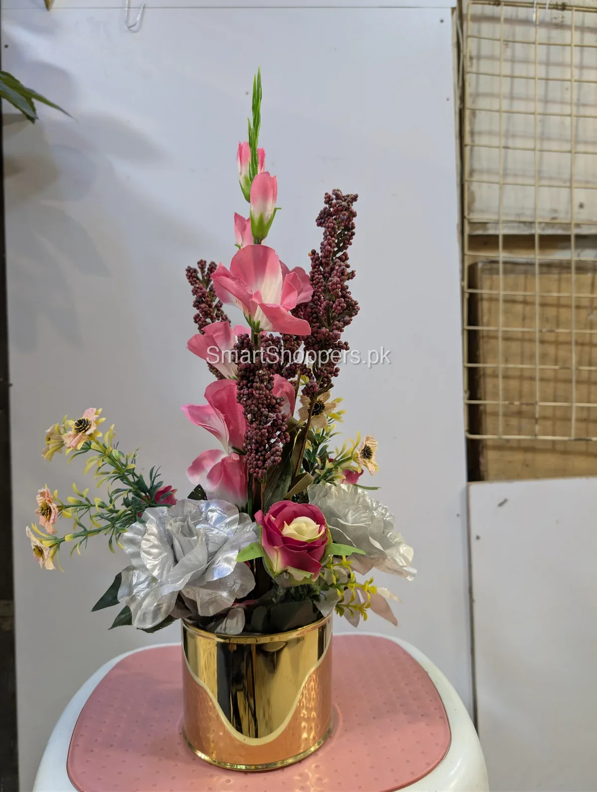 Artificial Pink Rose Flower Arrangement in Gold Pot 4 Artificial Pink Rose Flower Arrangement in Gold Pot