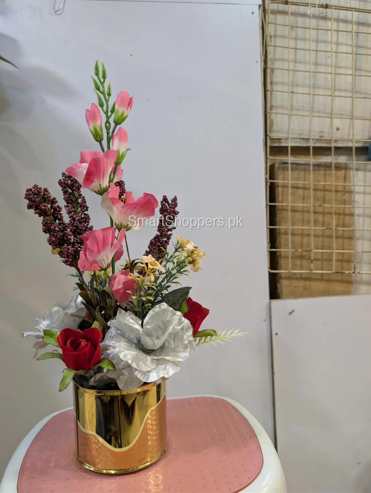 Artificial Pink Rose Flower Arrangement in Gold Pot 5 Artificial Pink Rose Flower Arrangement in Gold Pot