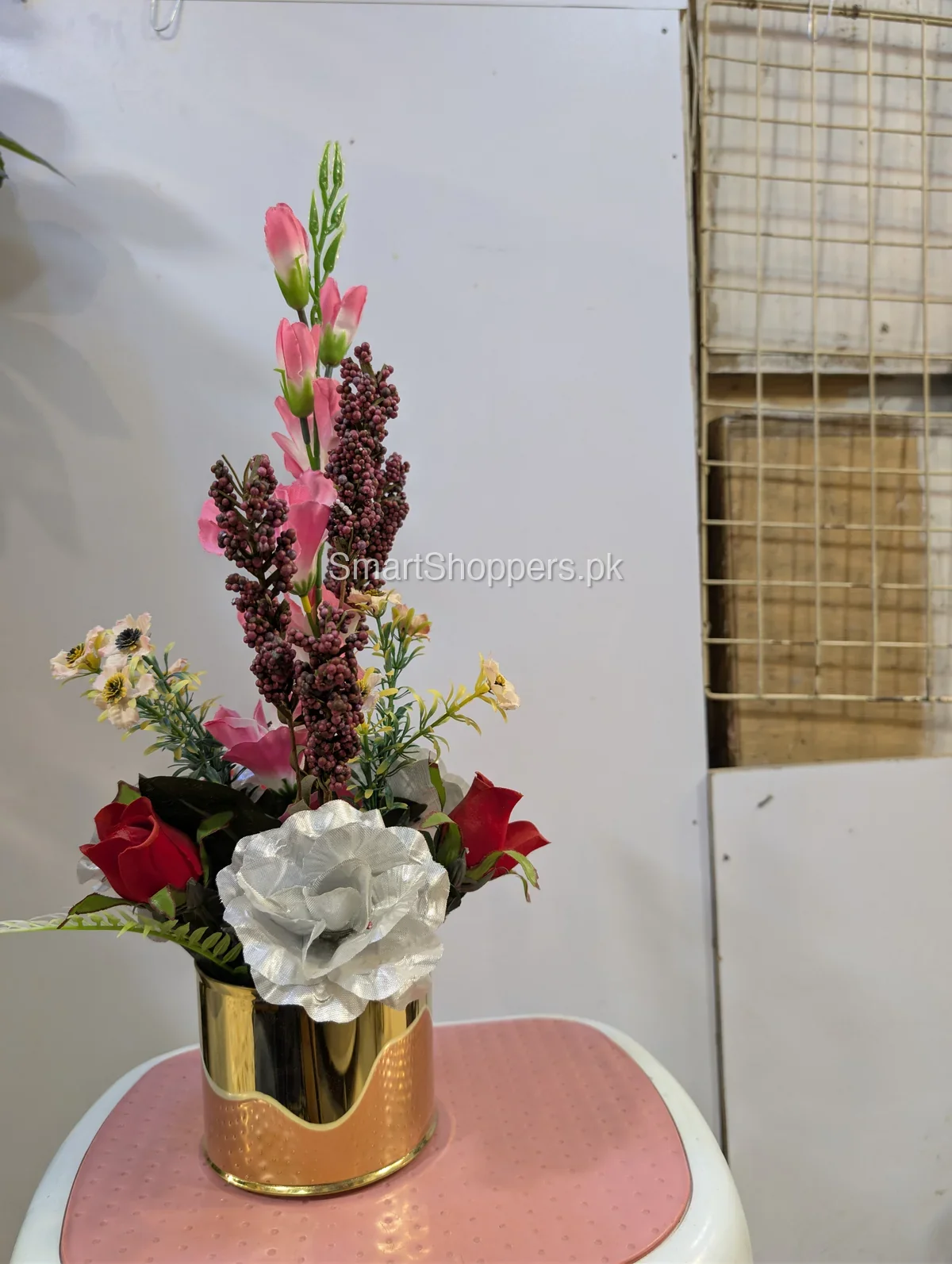 Artificial Pink Rose Flower Arrangement in Gold Pot 6 Artificial Pink Rose Flower Arrangement in Gold Pot